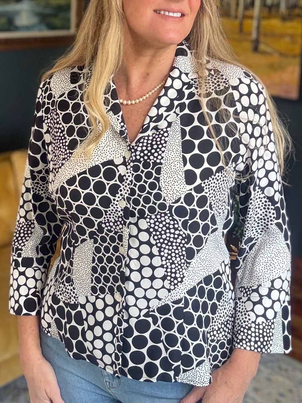 VTG Austin Reed Luxury Silk Button Up Blouse Size 10 Black & White Graphic Dot